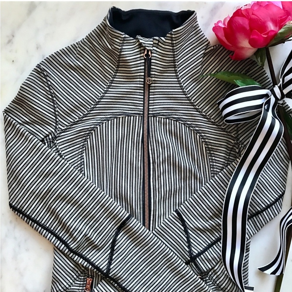 Rare Lululemon Forme Jacket II *Textured